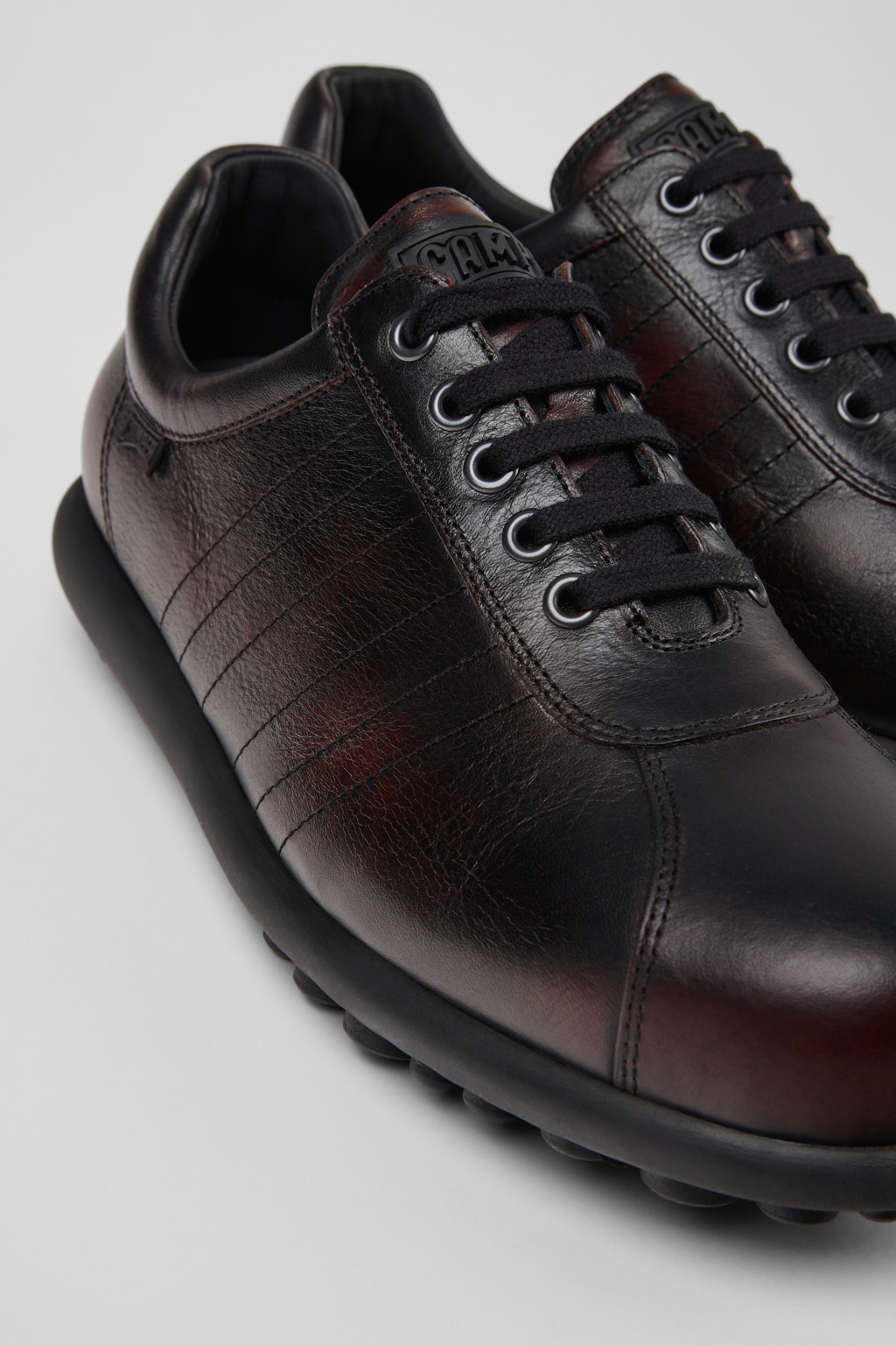 Pelotas Multicolor Leather Shoes for Men.