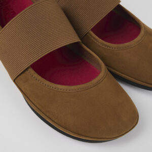 Right Brown Nubuck Ballerina for Women.