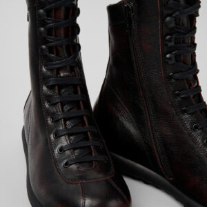 Pelotas Burgundy Leather Mid Boots for Women.