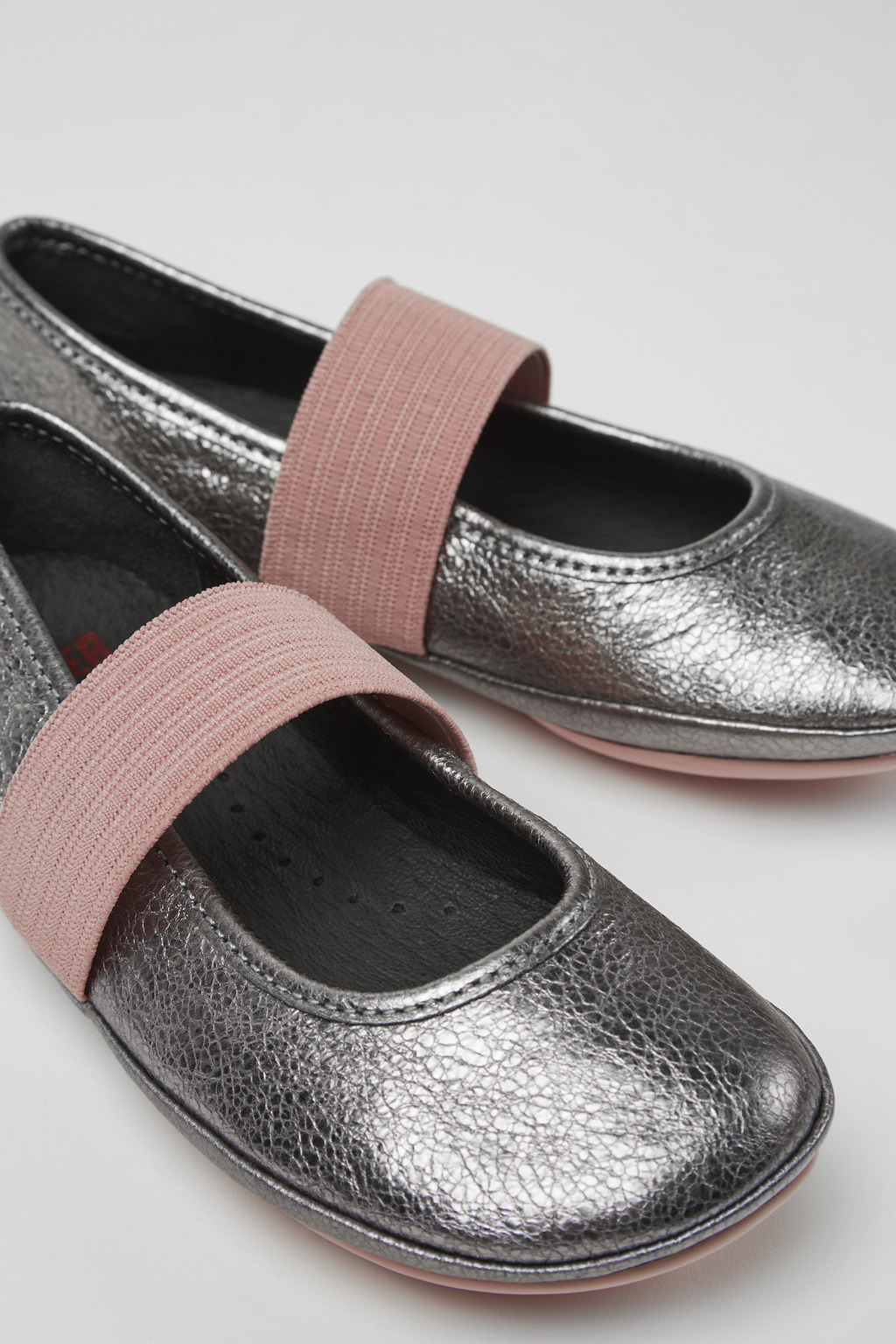 Right Silver and pink leather ballerinas