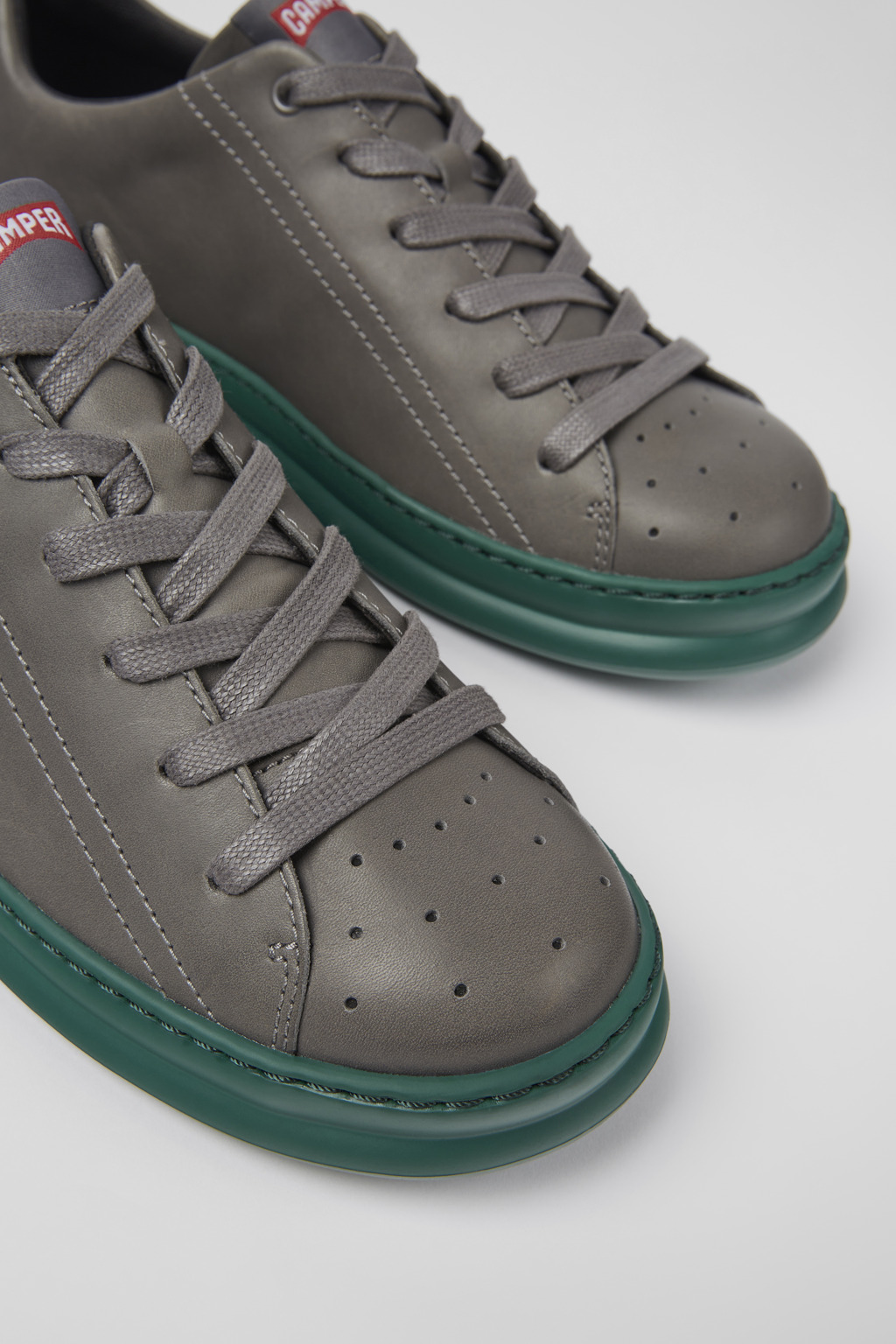 Runner Gray leather sneakers for men