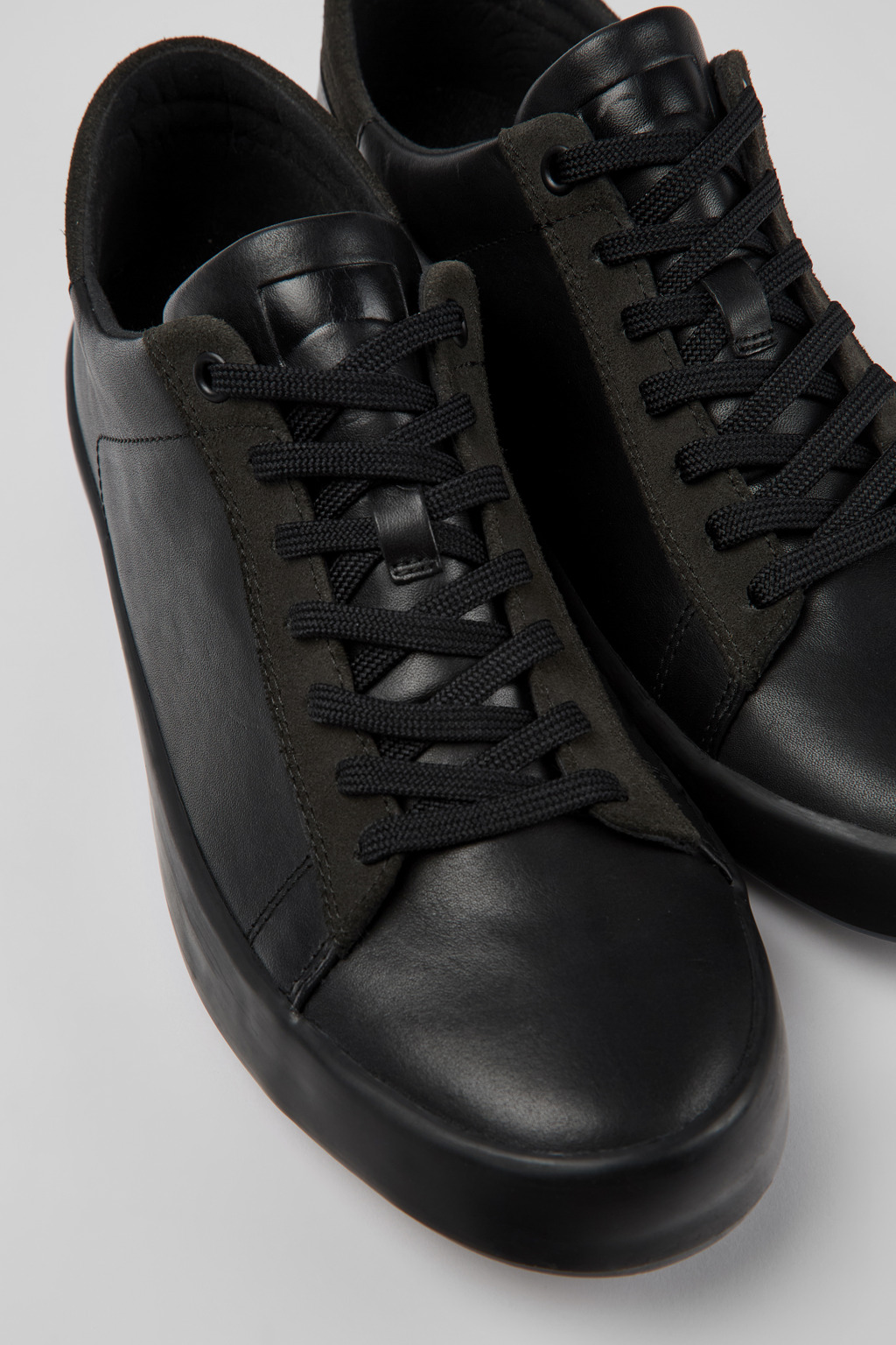 Andratx Black Leather and Nubuck Sneakers for Men.