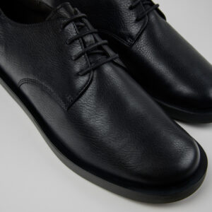 Wagon Black Leather Shoes for Men.