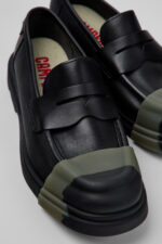 Junction Black Leather Moccasin Shoes for Men.