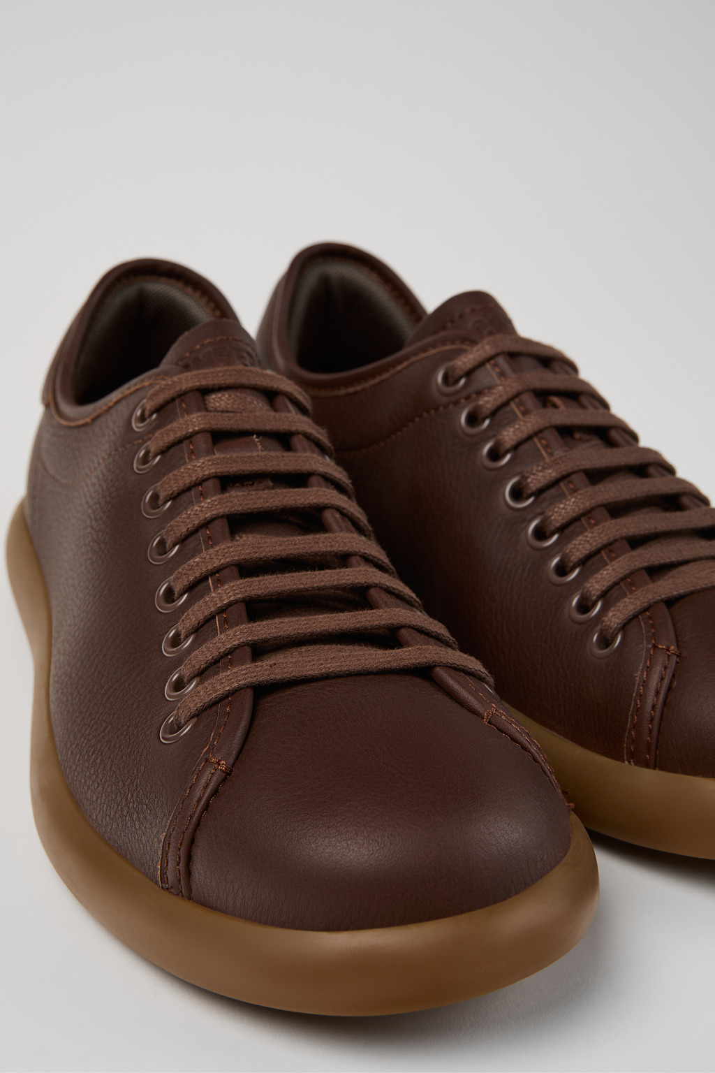 Pelotas Soller Brown Leather Sneakers for Men.