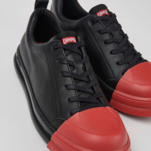 Junction Runner Black Leather Sneakers for Men.