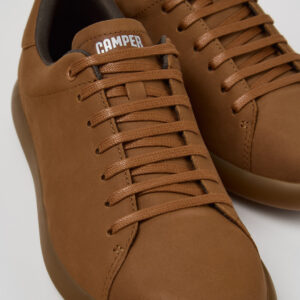 Pelotas Soller Brown Nubuck Sneakers for Men.