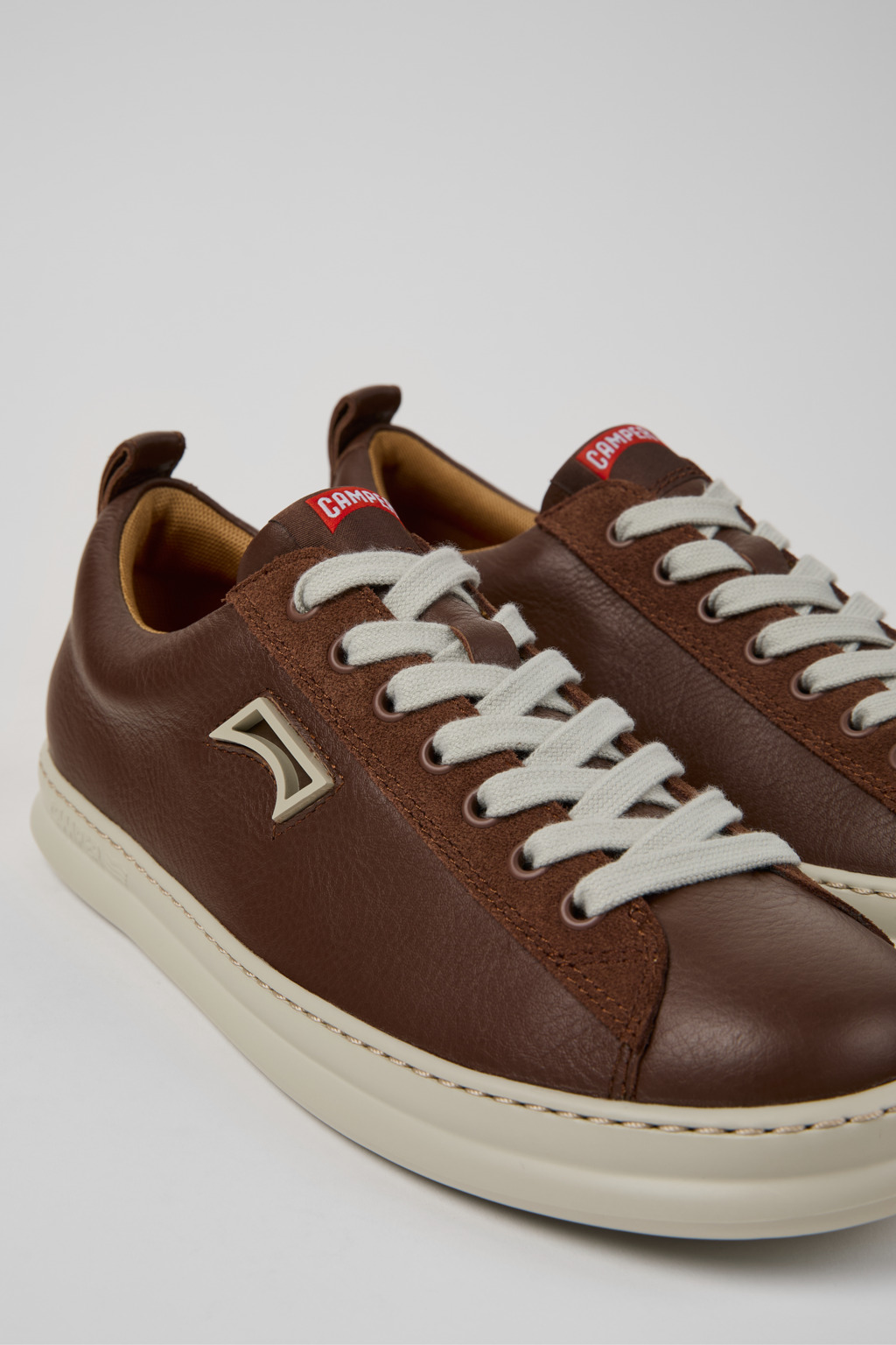 Runner Brown Leather and Nubuck Sneakers for Men.