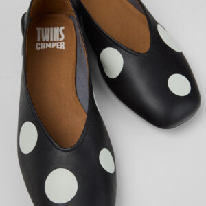 Twins Black and White Leather Ballerinas for Women.