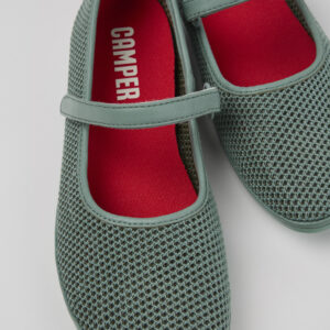 Right Green TENCEL® Lyocell and Leather Moccasins for Women.