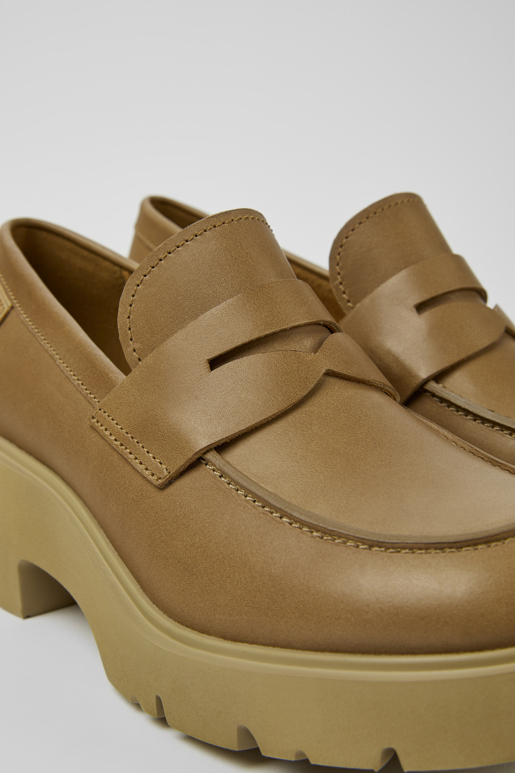 Milah Beige leather loafers for women