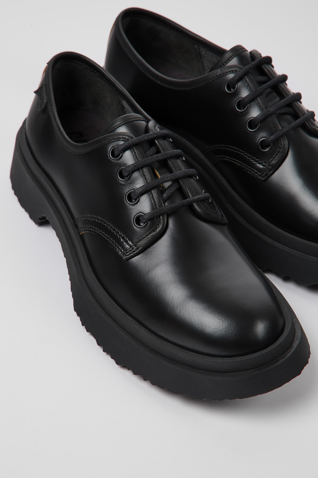 Walden Black leather lace-up shoes for women