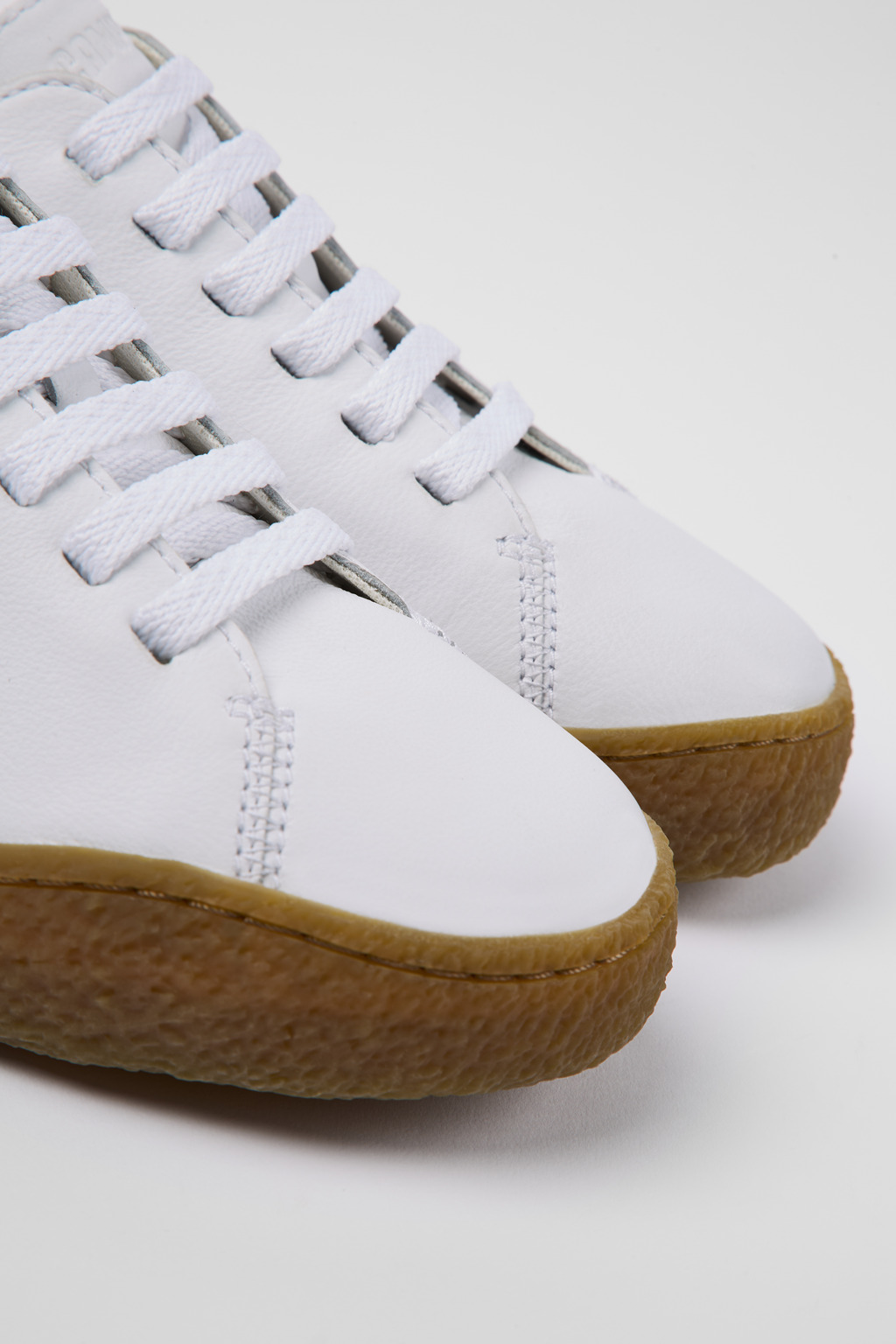 Peu Terreno White leather shoes for women