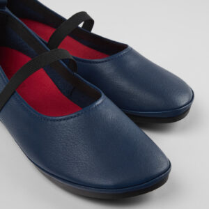 Right Nina Blue Leather Shoes for Women.