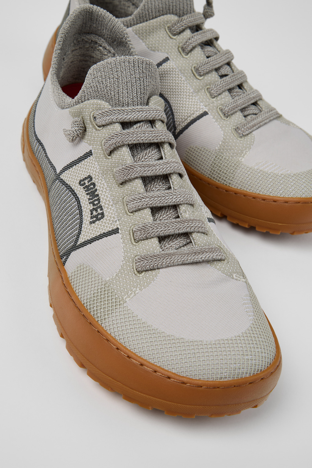 Peu Serra 360º Durable Gray Engineered Material Sneakers for Women
