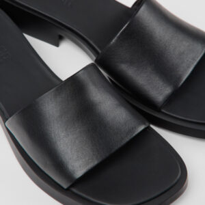 Dana Black Leather Sandals for Women.