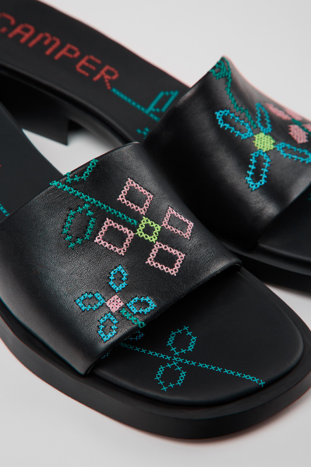 Twins Black Leather Women's Sandal.