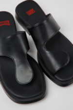 Dana Black Leather Sandals for Women.