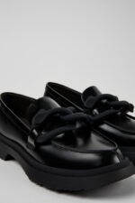 Walden Black Leather Women's Moccasin/Ballerina.