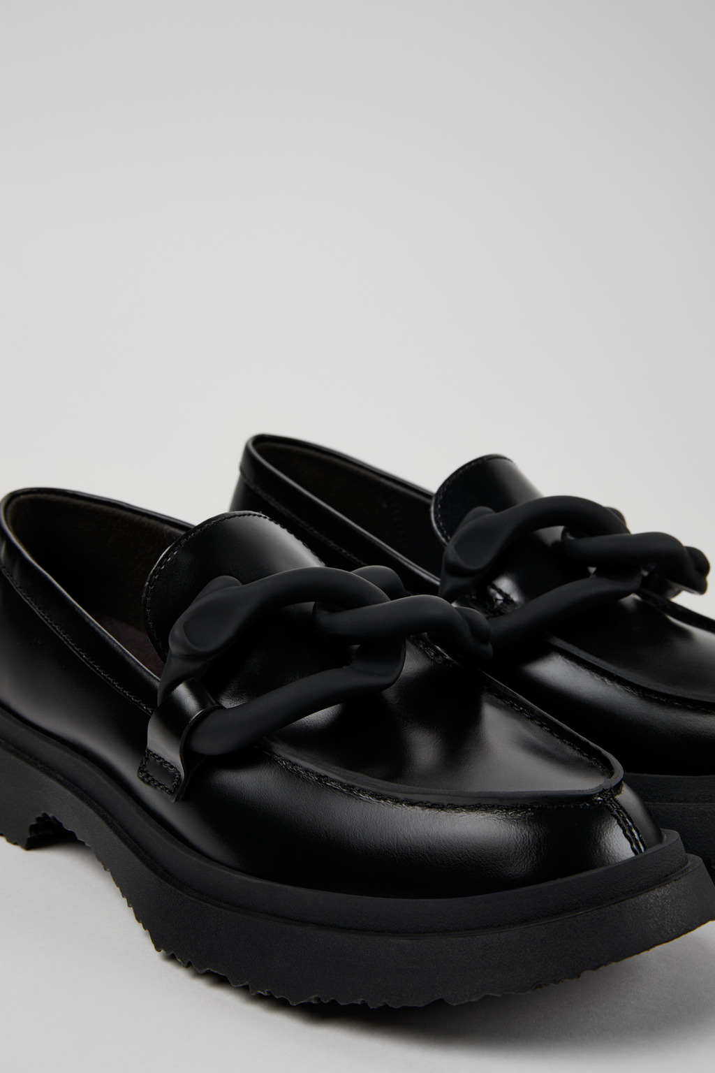 Walden Black Leather Women's Moccasin/Ballerina.