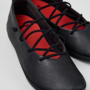 Right Nina Black Leather Ballerinas for Women.