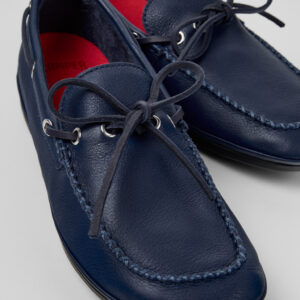 Right Nina Blue Leather Ballerinas for Women.