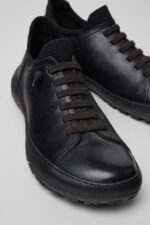 Peu Serra 360º Durable Black Leather Sneakers for Women