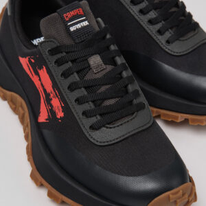 Drift Trail GORE-TEX Black and Gray Stitch-Free Sneakers for Women.