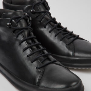 Chasis Sport Black Leather Ankle Boots for Men.