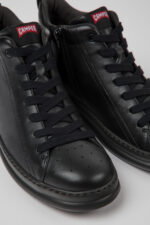 Runner Black Leather Ankle Boots for Men.