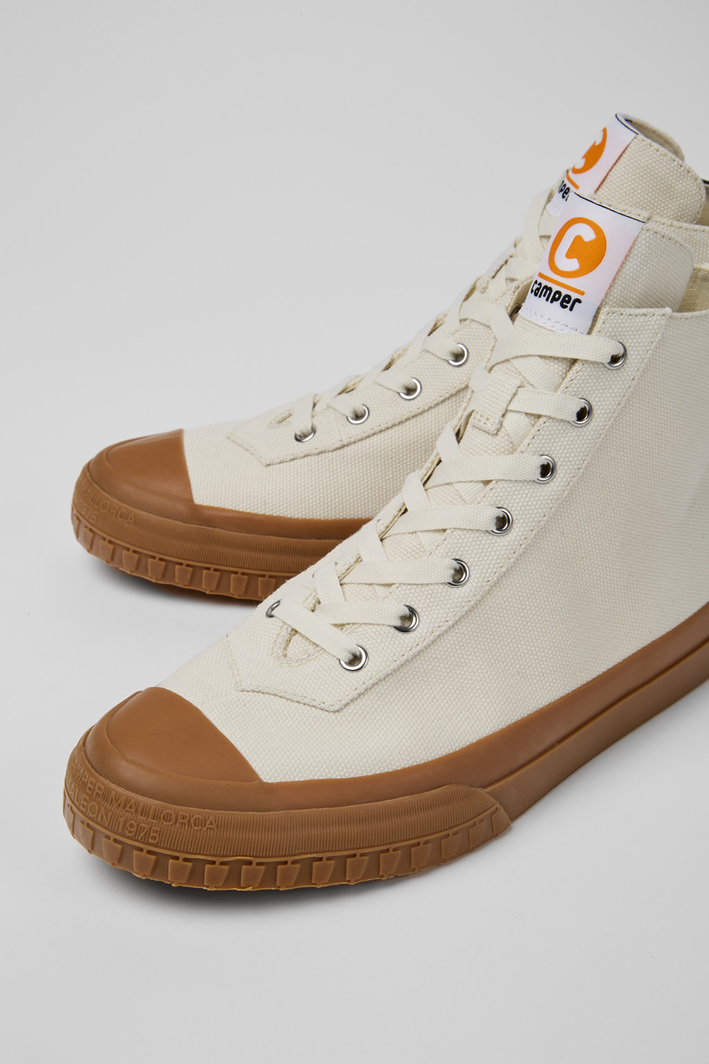 Camaleon White sneaker boots for men