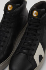 Runner K21 Black and white leather sneakers