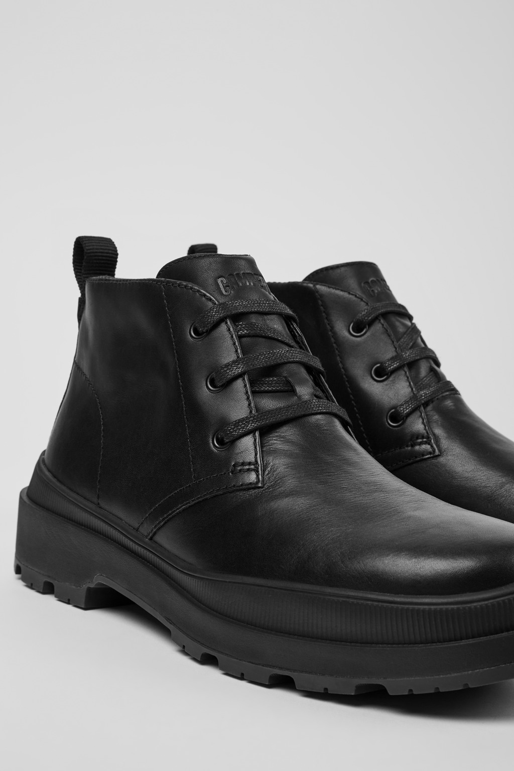 Brutus Trek GORE-TEX Black leather ankle boots for men
