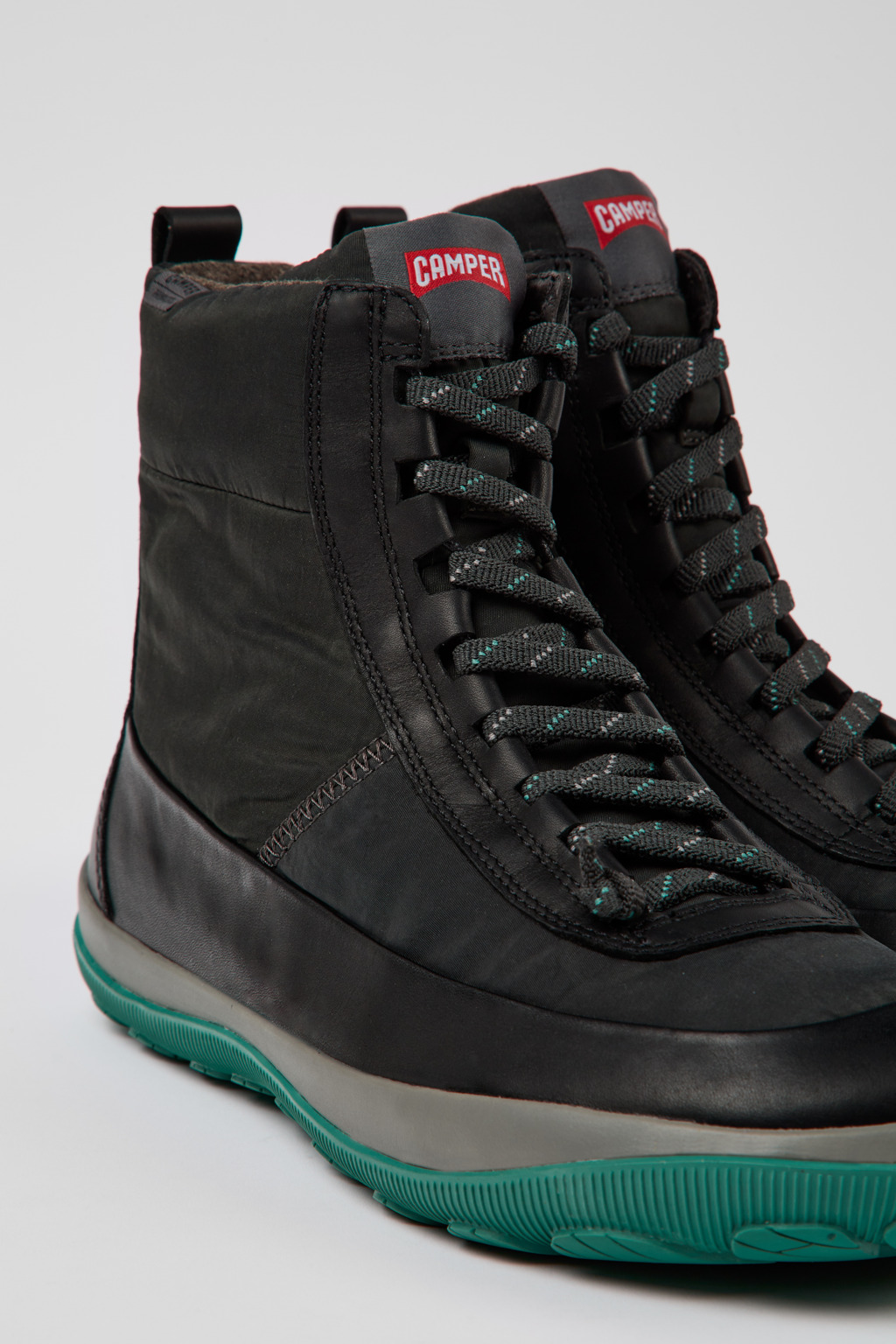 Peu Pista Gray and black boots for men
