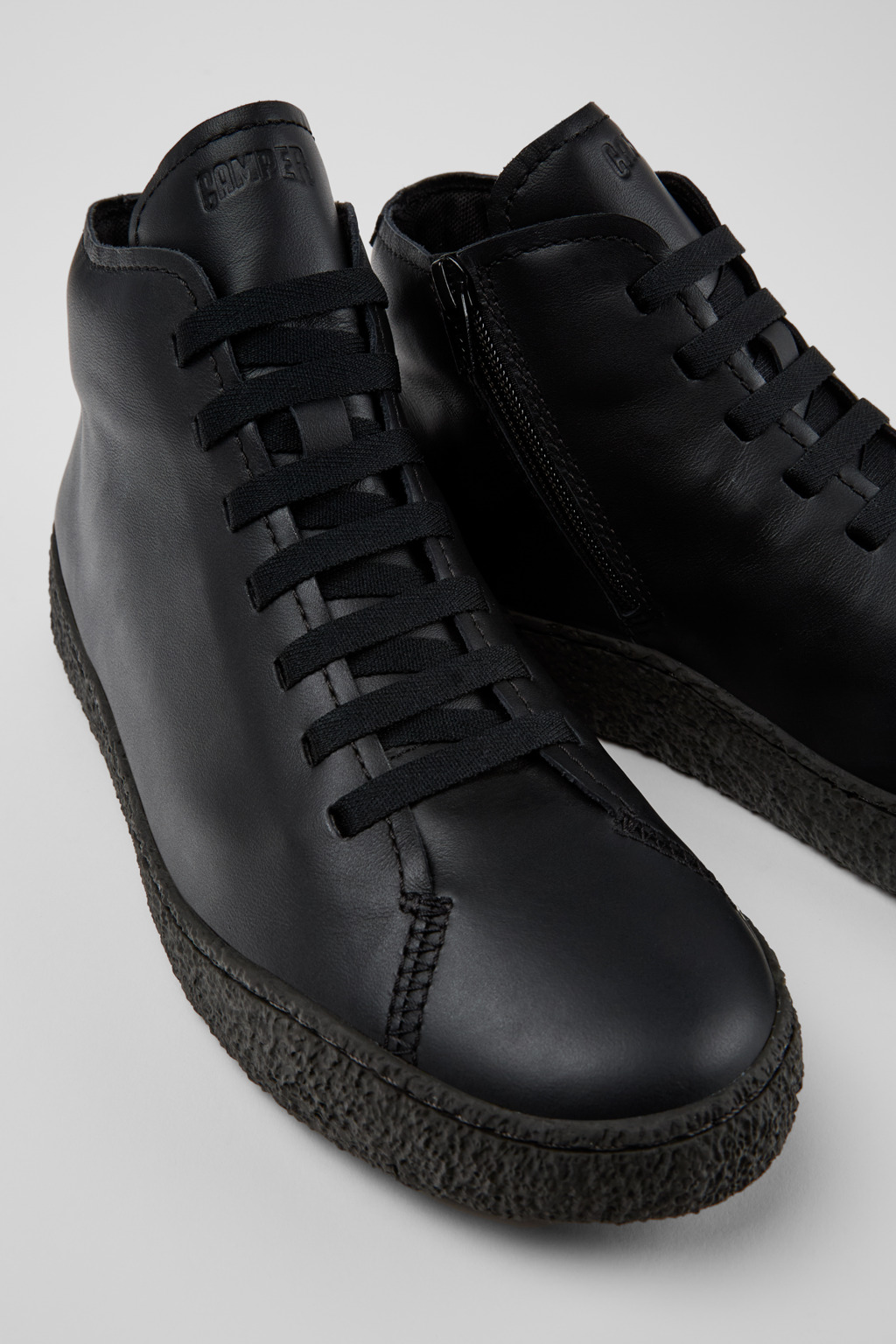 Peu Terreno Black Leather Desert Boot for Men