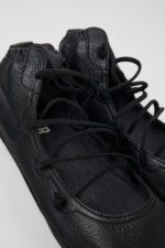 Right Black Leather Ankle Boots for Women.