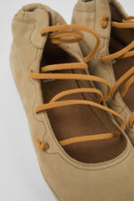 Right Beige Nubuck Shoe for Women