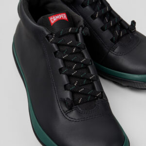 Peu Pista GM GORE-TEX Black Leather and Textile Ankle Boots for Women.