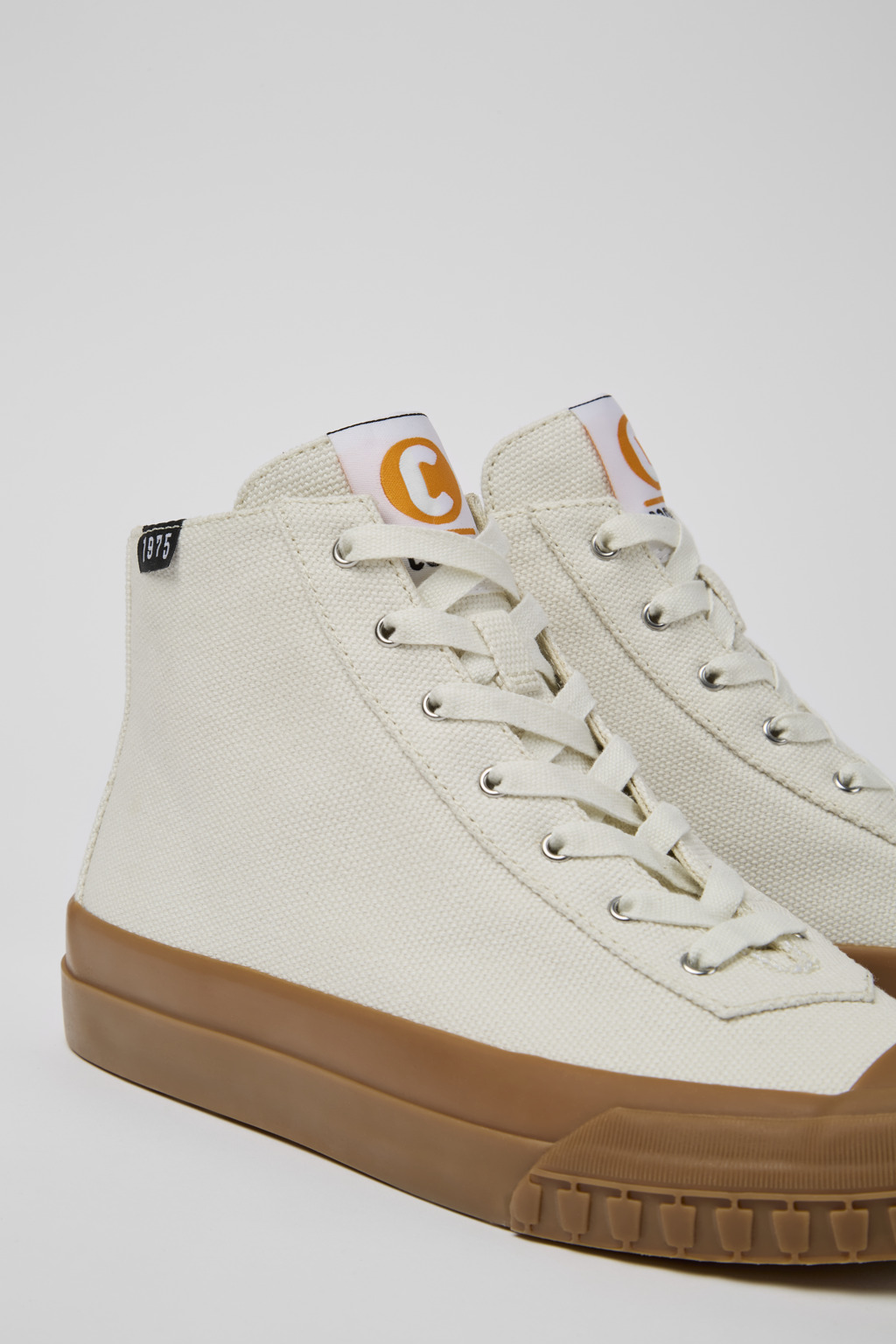 Camaleon White boots for women