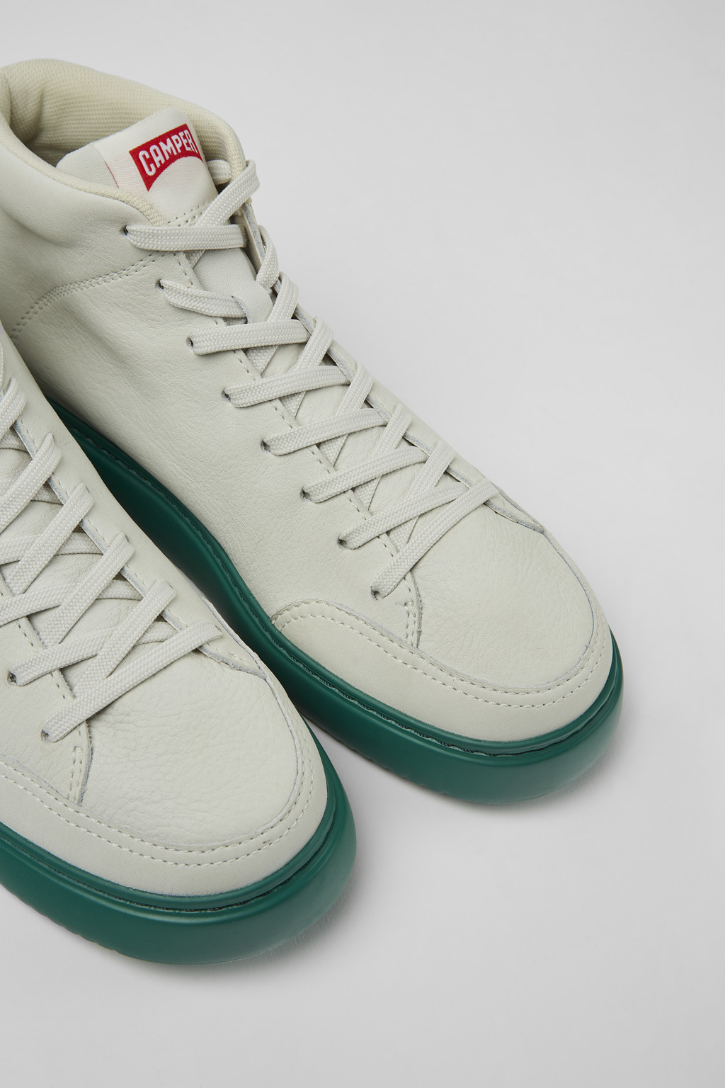 Runner K21 White non-dyed leather sneakers for women