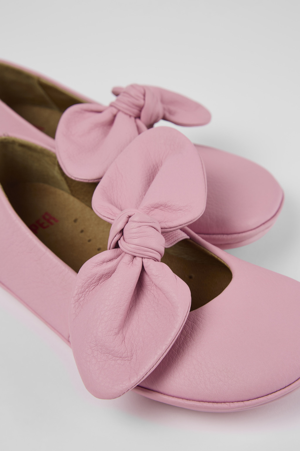 Right Pink Leather Mary Jane