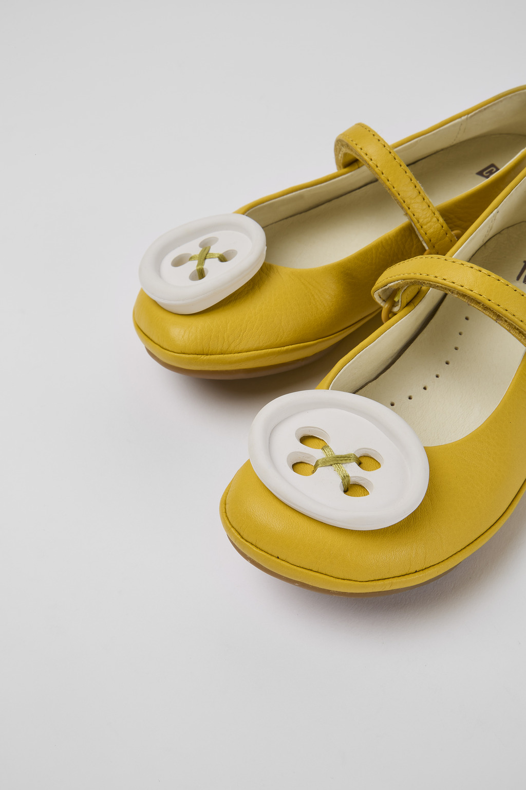 Twins Yellow leather shoes