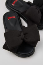 Pelotas Flota Black Recycled PET Sandals for Kids.