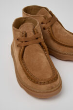 Kiddo Brown Nubuck and Leather Ankle Boots for Kids.