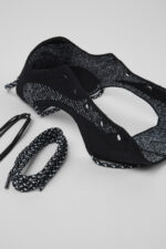 ROKU Shoe Uppers Black uppers (x2) for your right and left shoes.